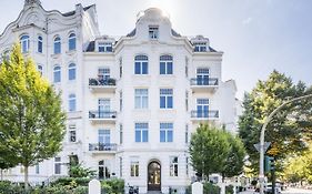 Stylish & Cosy Apartment Next To The U-Bahn